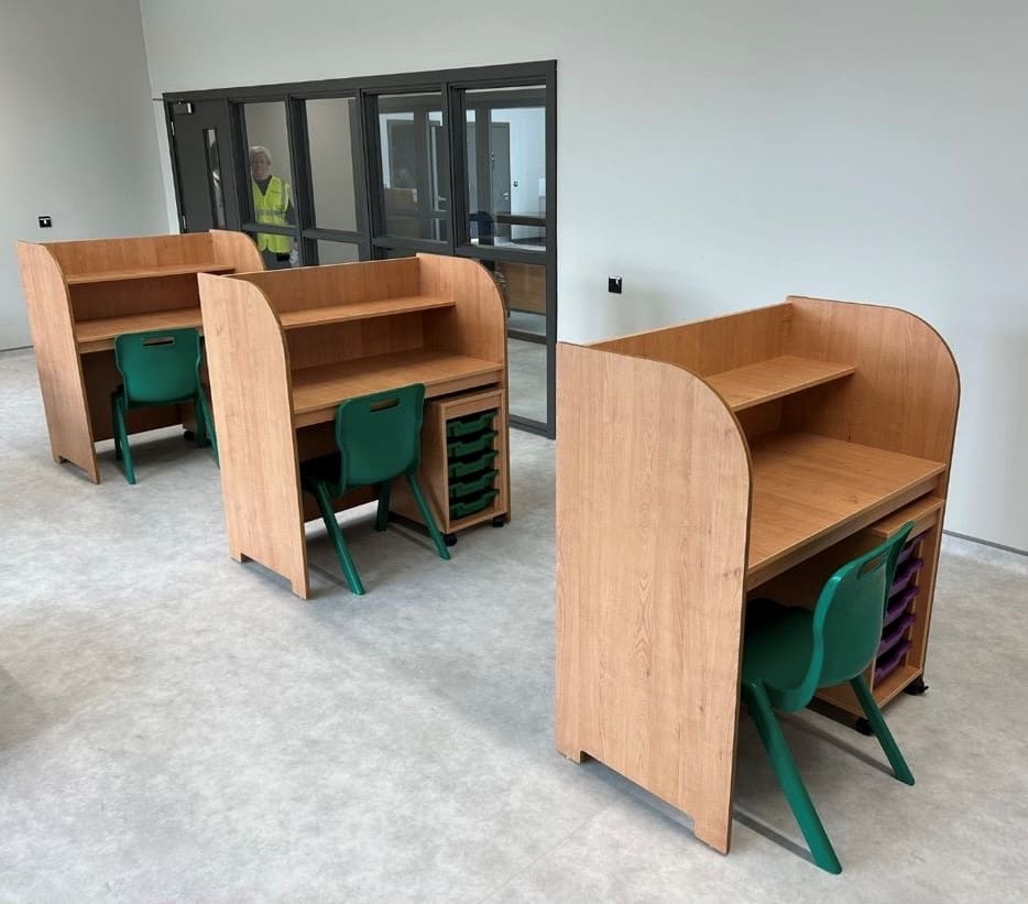 Senior Height Single Special Education Workstation - Image 3