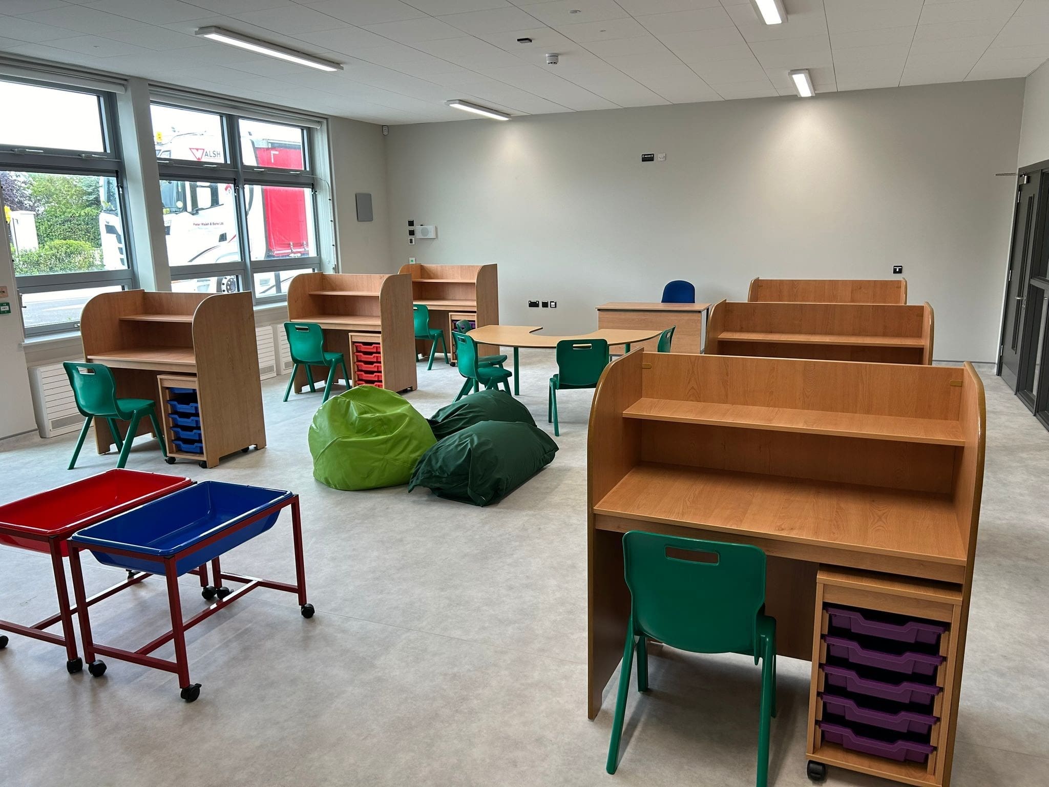 Senior Height Single Special Education Workstation - Image 2